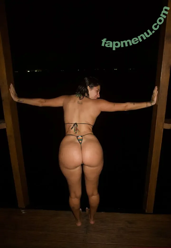 fernandamotafarhat nude photo #0027 (fernandamotafarhat)