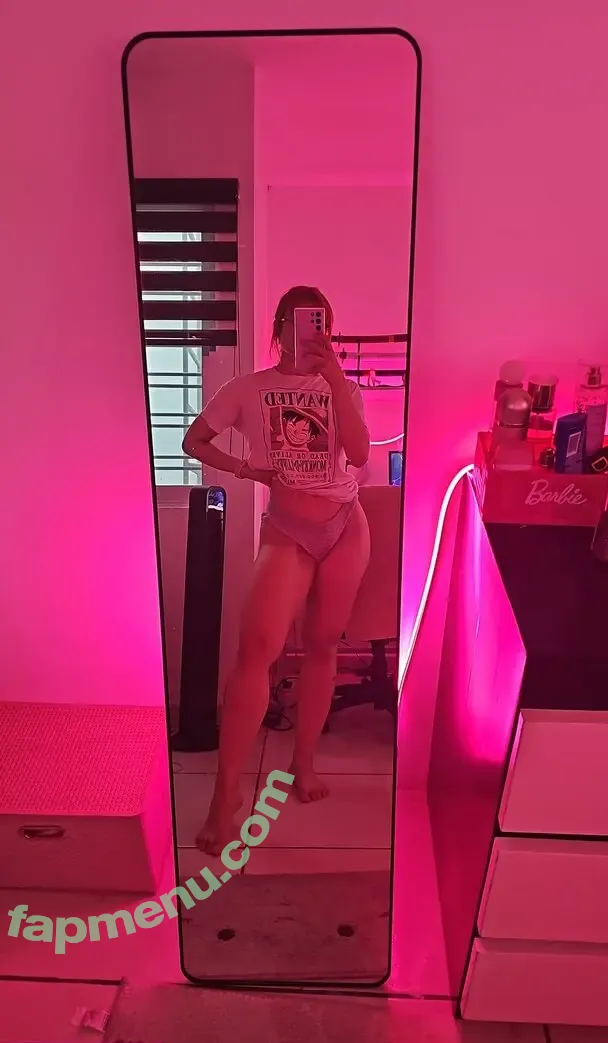 Feruchan nude photo #0007 (Feruchan)