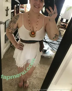 Fetish Fairy Godmother / fetishfairydomme420 / thefetishfairygodmother nude photo #0012