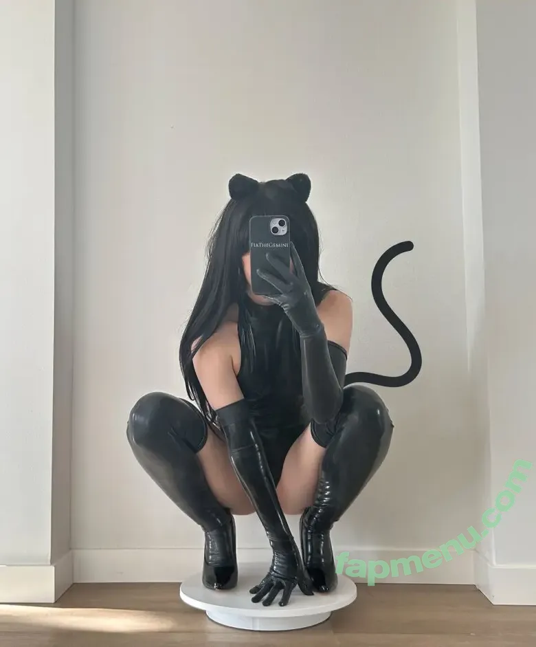 FiaTheGemini nude photo #0065 (FiaTheGemini)