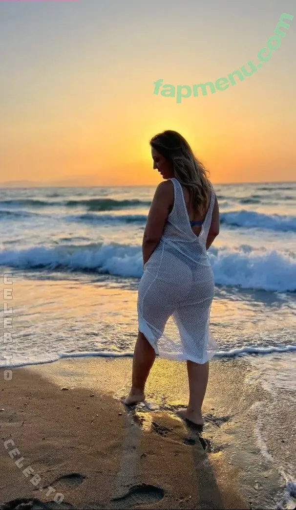 Fidan Atalay nude photo #0156 (fidanh0ca / fidannatalay)