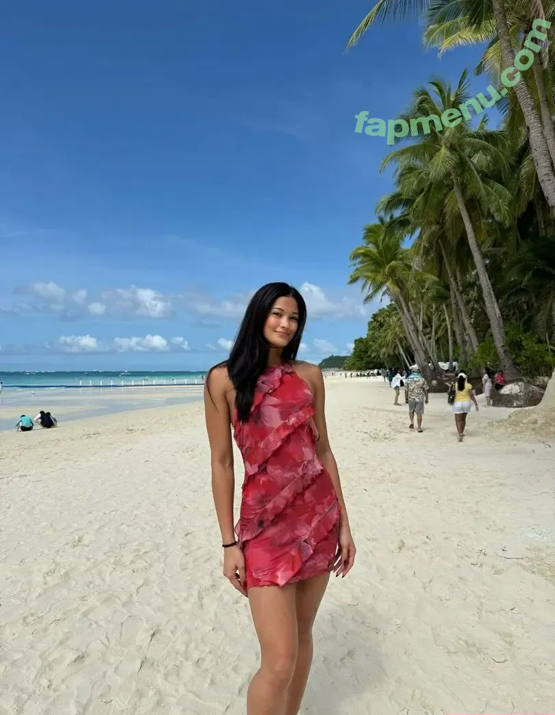 Fifi Sharma nude photo #0013 (mereophe)