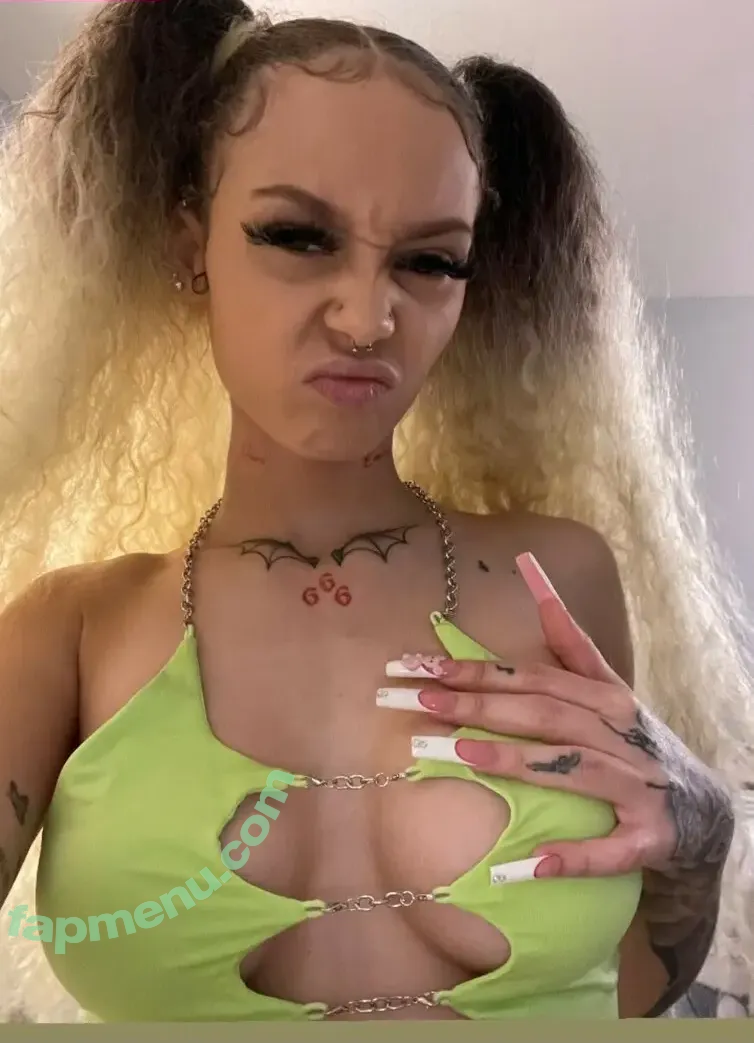 Fiji_Slayed_May nude photo #0005 (FijiSlayedMay)