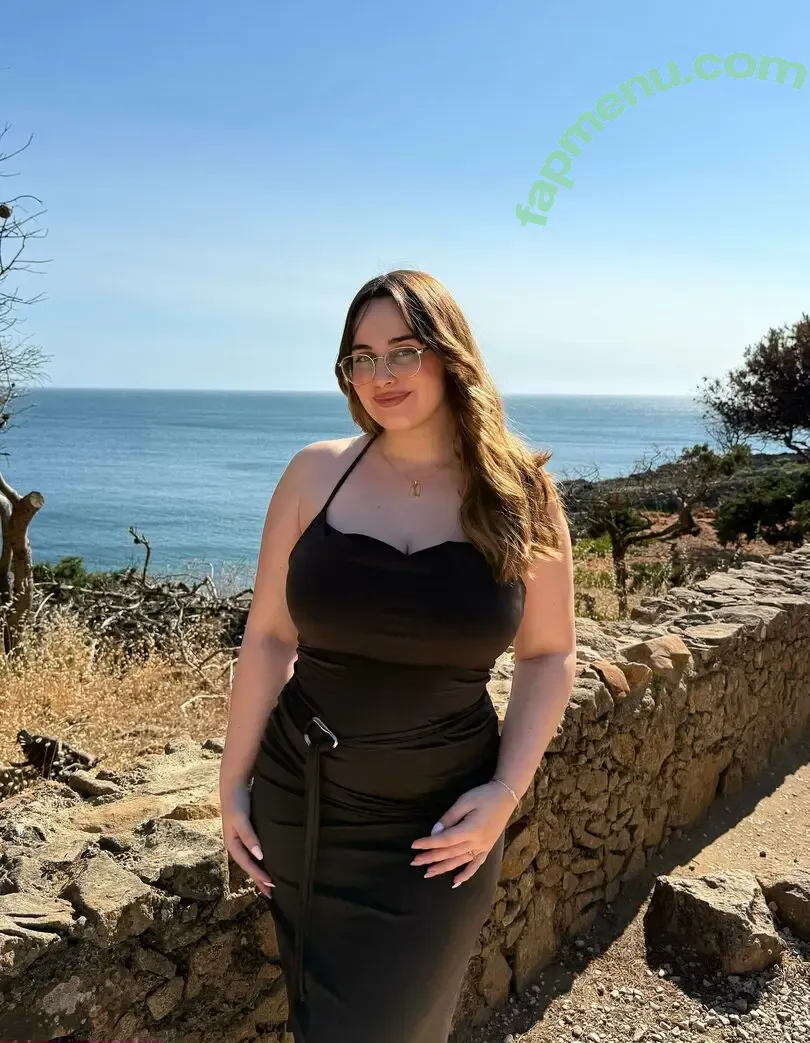 Filipa Santos nude photo #0021 (filipasantoss__ / filipassantosx)