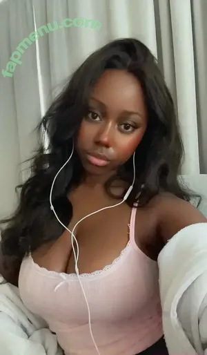 Filmfae nude photo #0022