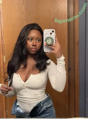 Filmfae nude photo #0054