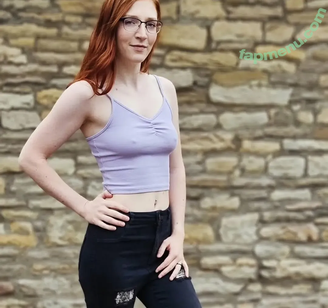 FinaFoxy nude photo #0003 (FinaFoxy)