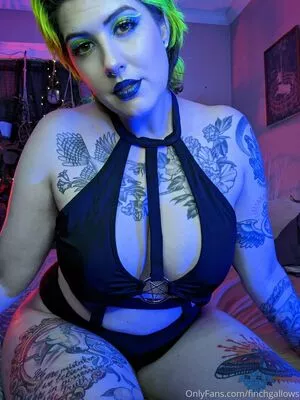 finchgallows / finchcare / finchvip nude photo #0207