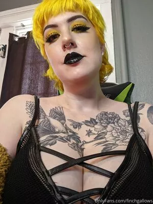 finchgallows / finchcare / finchvip nude photo #0294