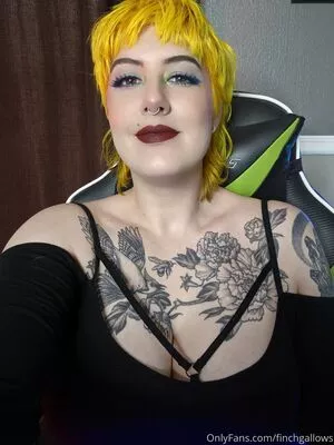 finchgallows / finchcare / finchvip nude photo #0322