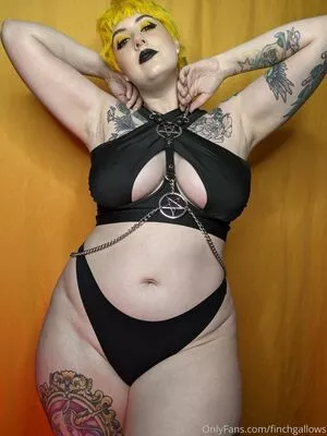 finchgallows / finchcare / finchvip nude photo #0326