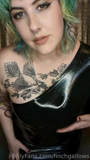 finchgallows / finchcare / finchvip nude photo #0412