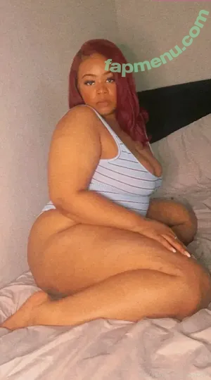 fineassremi / fineaszmercedes nude photo #0003