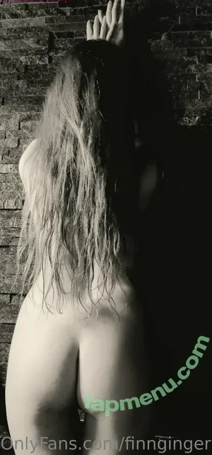  nude photo #0004