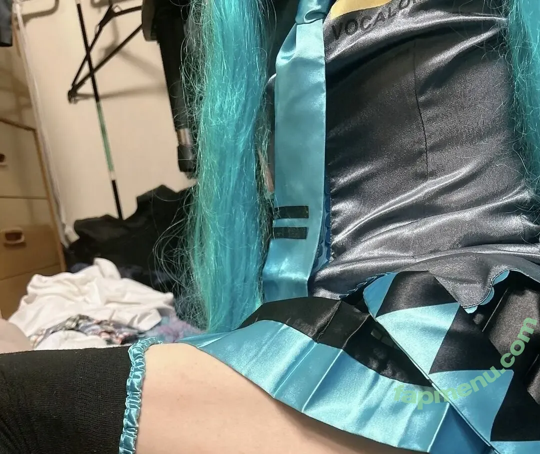 Finni081 nude photo #0094 (finni / kotomitako)