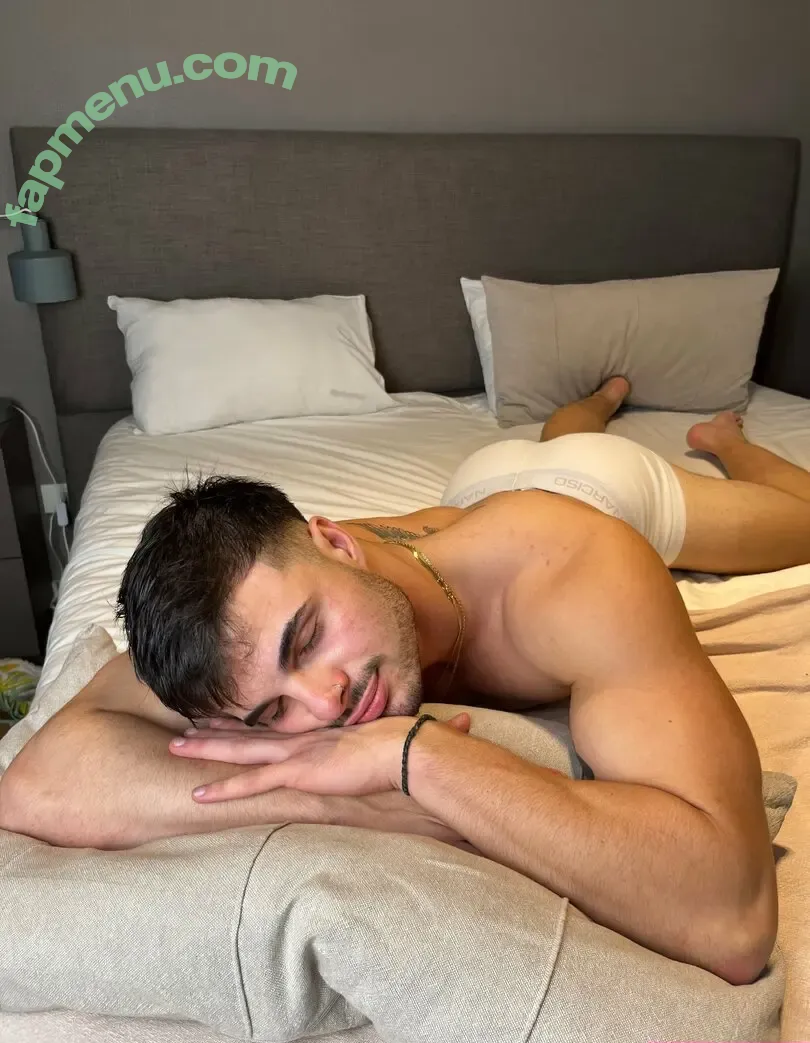 finx_xxx nude photo #0055 (finx_xxx)