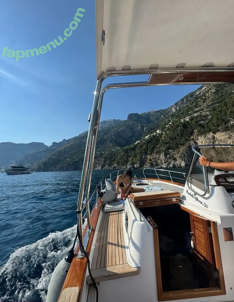 Fiona Barron nude photo #0518 (fiona.bl)