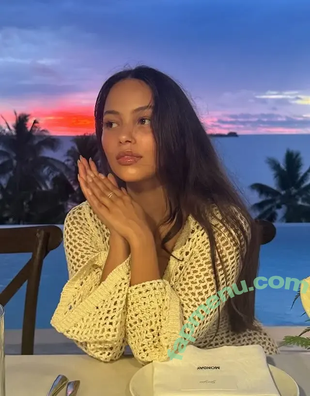 Fiona Barron nude photo #0546 (fiona.bl)