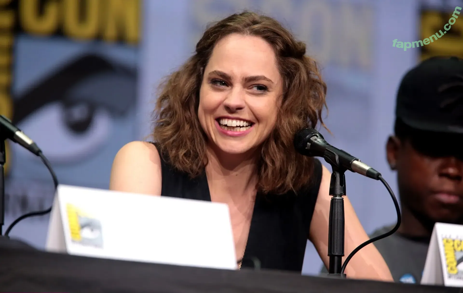 Fiona Dourif nude photo #0026 (fionadourif)