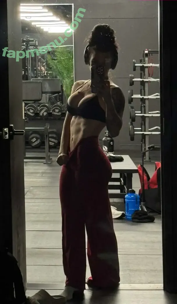 Fiona Mae nude photo #0171 (fionababyxx / fionamaefit)