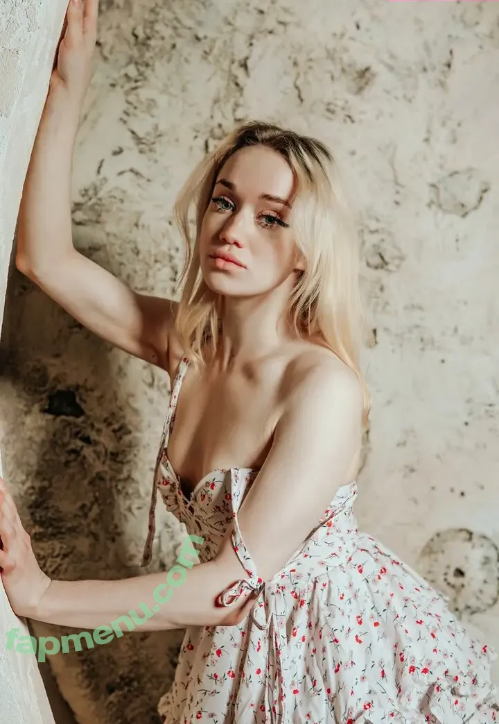 Fiona_powerpuff nude photo #0021 (fiops_w)