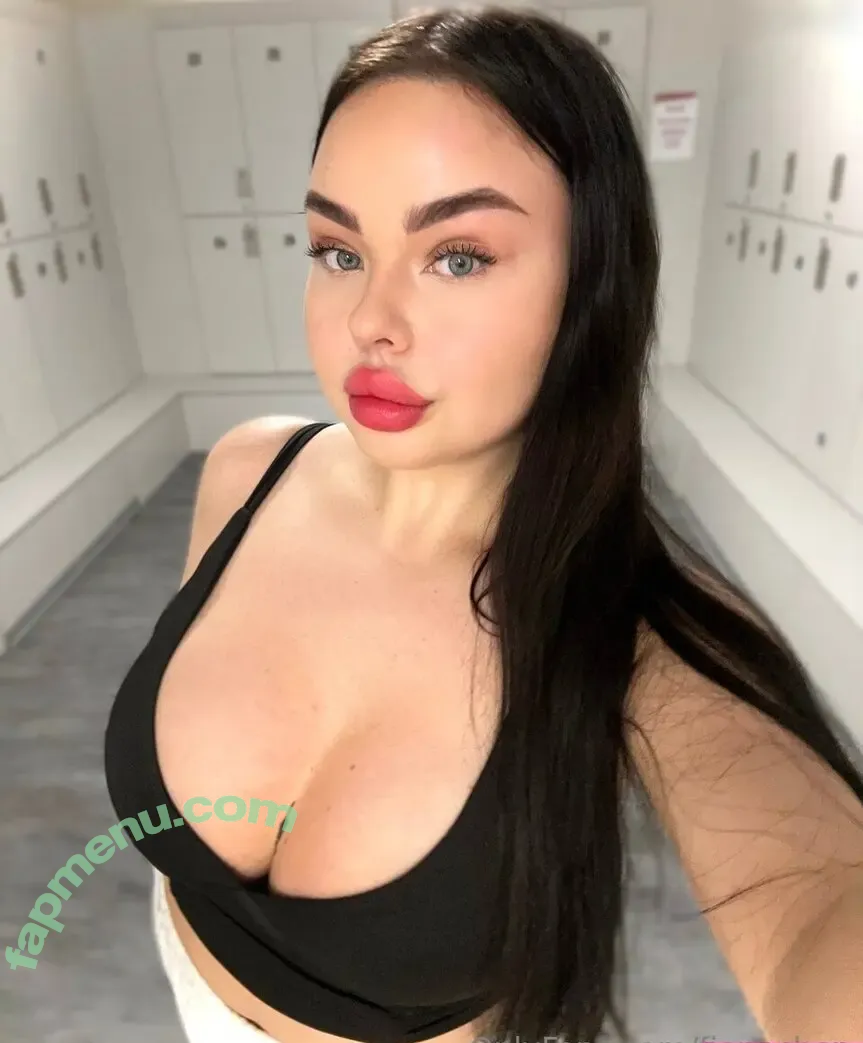 Fionachen nude photo #0015 (Fionachen)