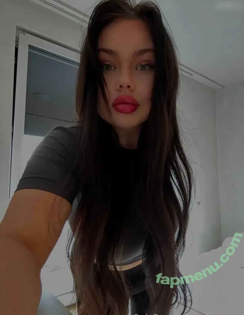 Fionachen nude photo #0027 (Fionachen)