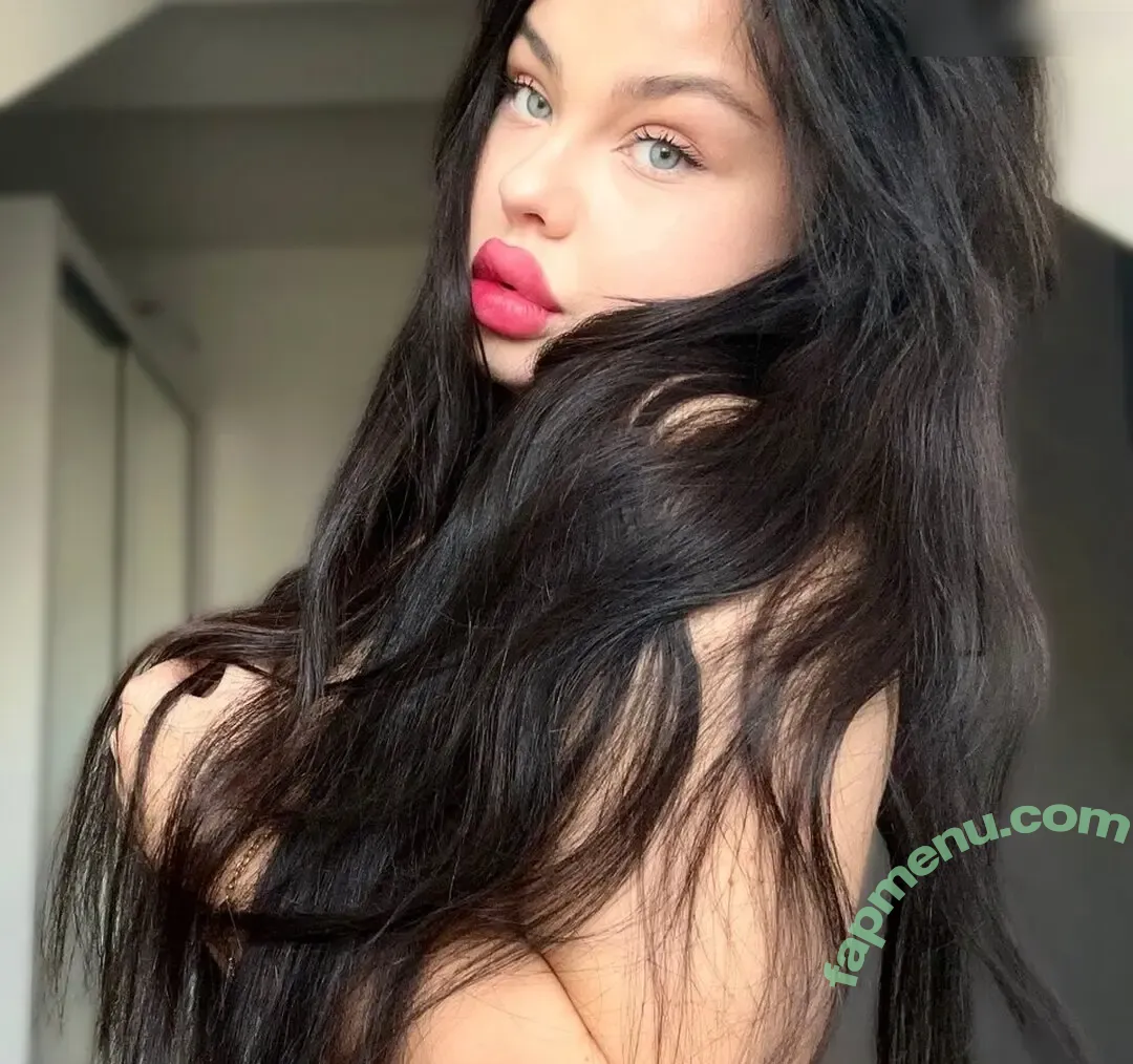 Fionachen nude photo #0029 (Fionachen)