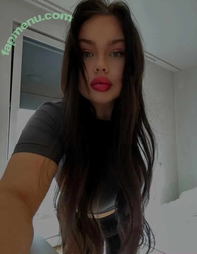 Fionachen nude photo #0102 (kiki.tresnickova / kiki_tresnicka / kiki_tresnickova)