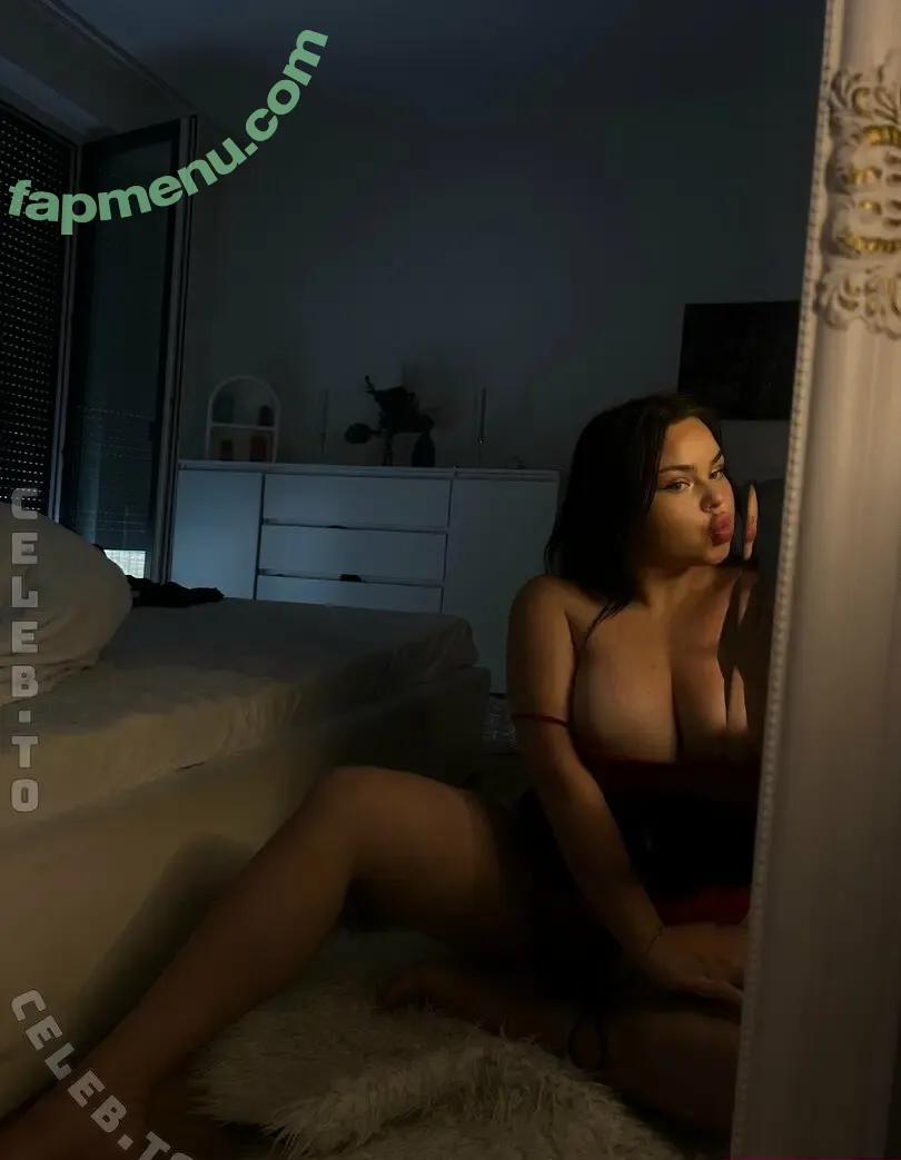 Fionachen nude photo #0210 (kiki.tresnickova / kiki_tresnicka)