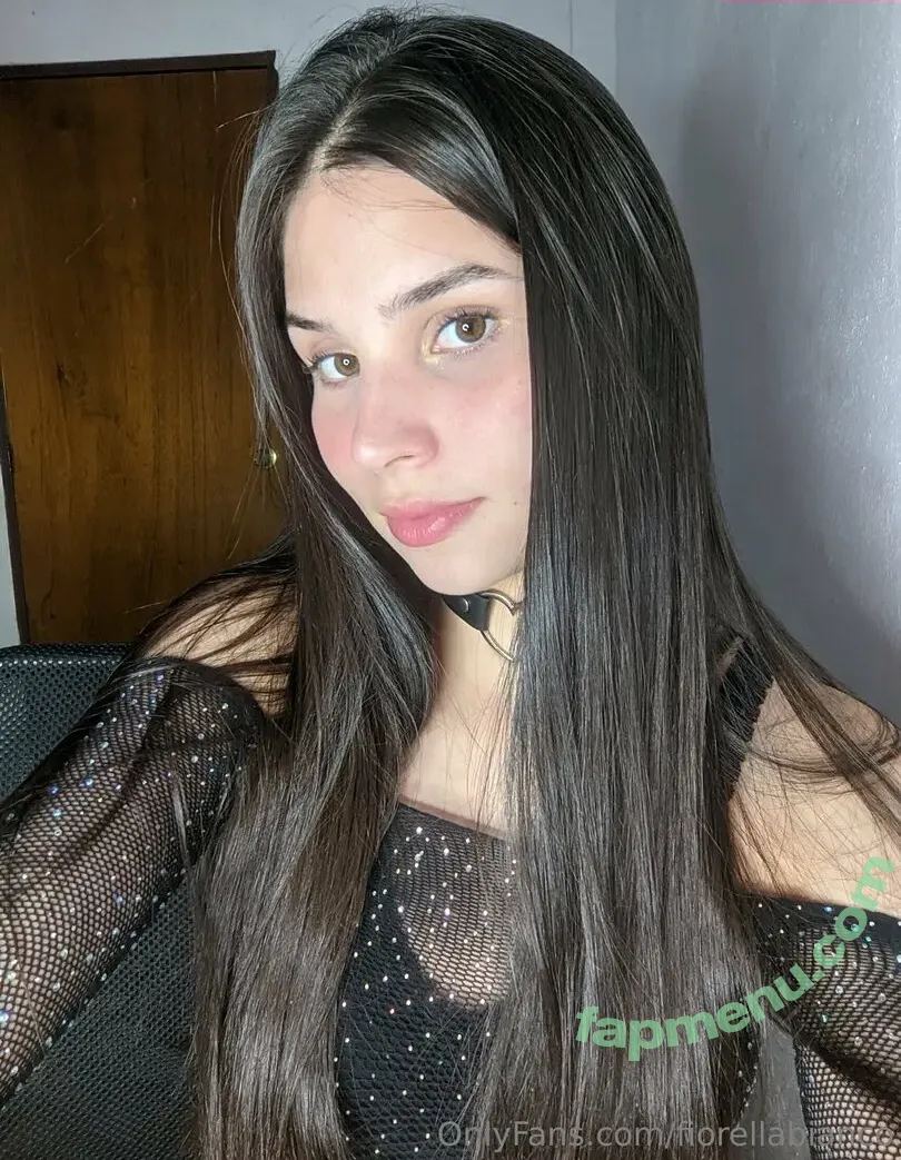 fiorellabianco nude photo #0039 (fiorellabianco)