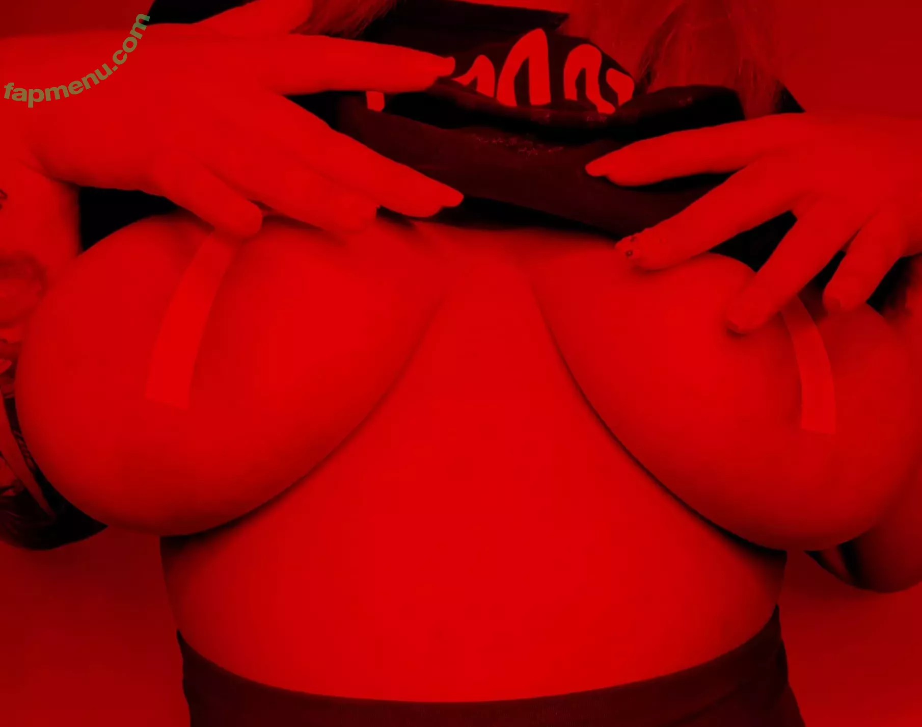 firefliesirl nude photo #0230 (1fireflies / Firefliesowo)
