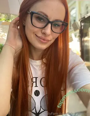 firley_lorence / fuklorence nude photo #0020