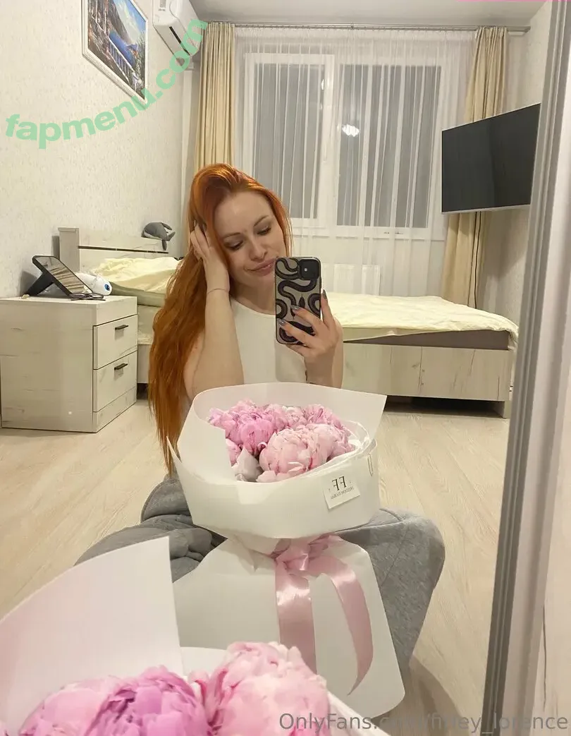 firley_lorence nude photo #0017 (fuklorence)