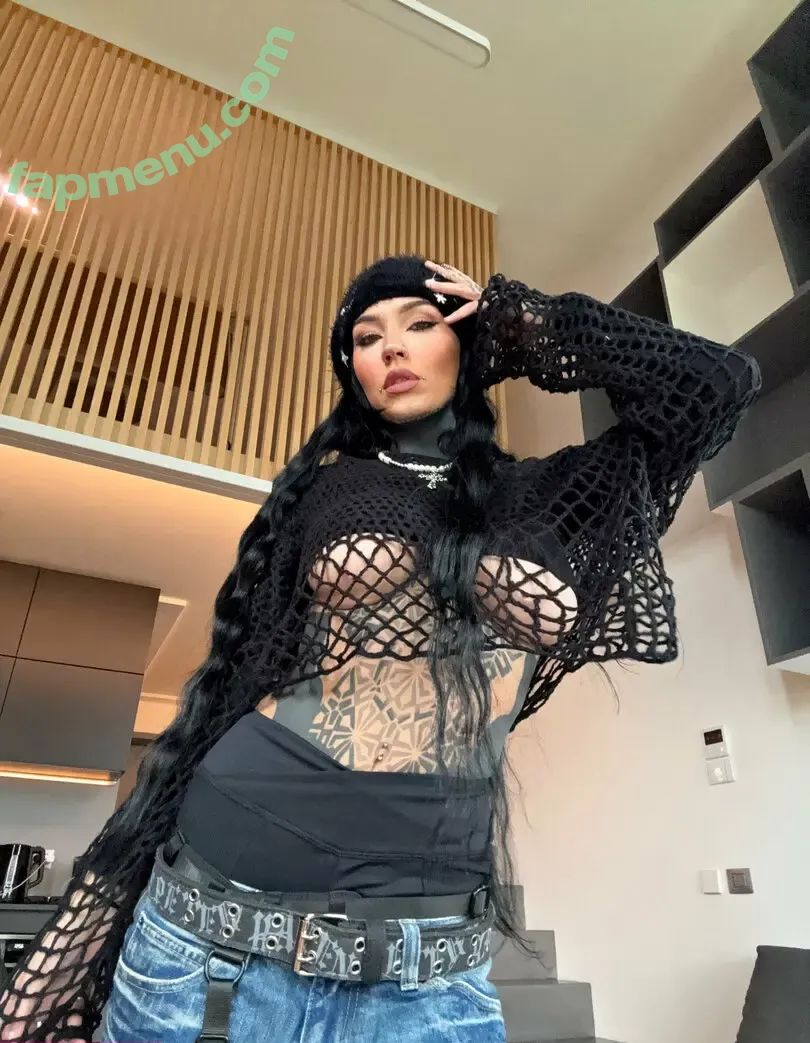 fishballsg nude photo #0005 (fishball_sg)