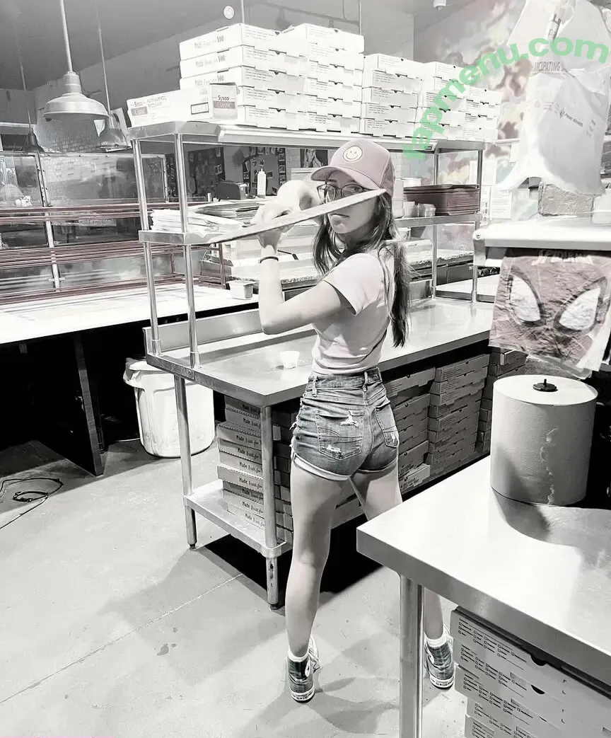 fishtanklive nude photo #0030 (fishtank.live)