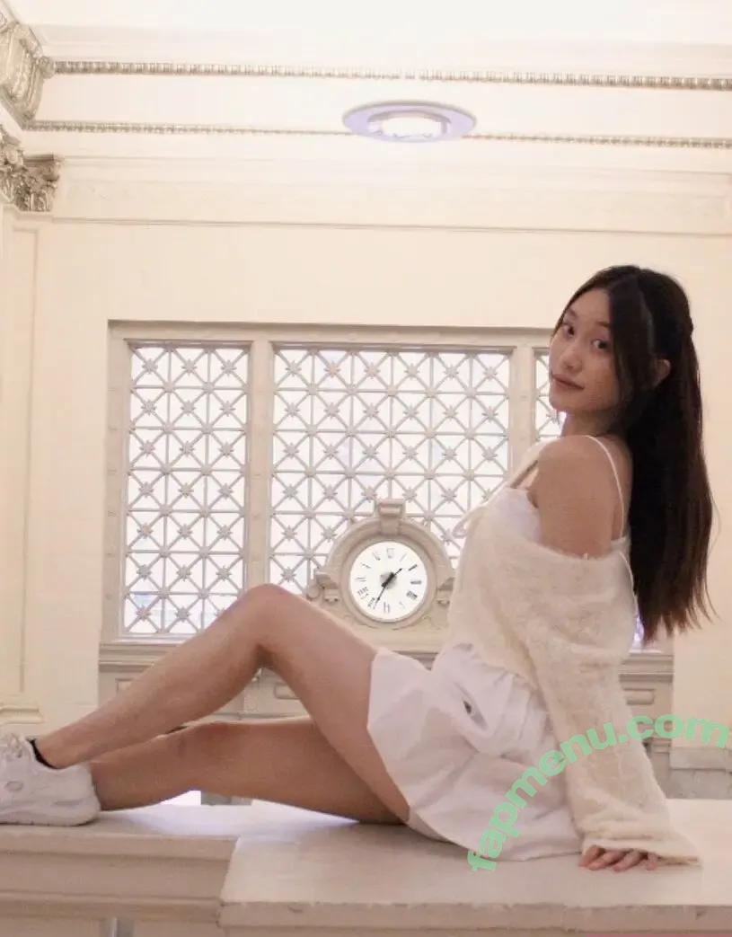 fishtanklive nude photo #0104 (fishtank.live)