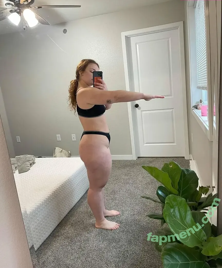 fit.w.schy nude photo #0008 (Schyan Kautzen)
