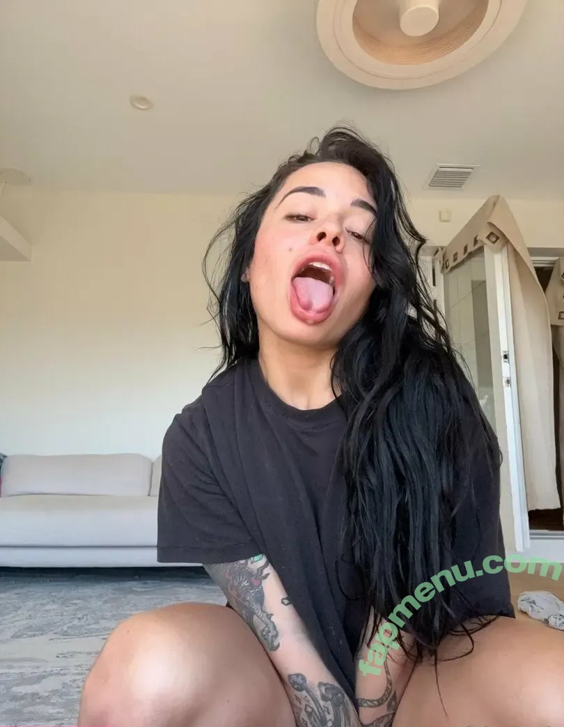 fitbadonk nude photo #0053 (banshee.bell)