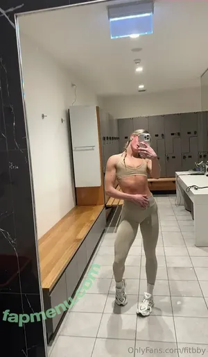fitbby / presleyfirefly nude photo #0007