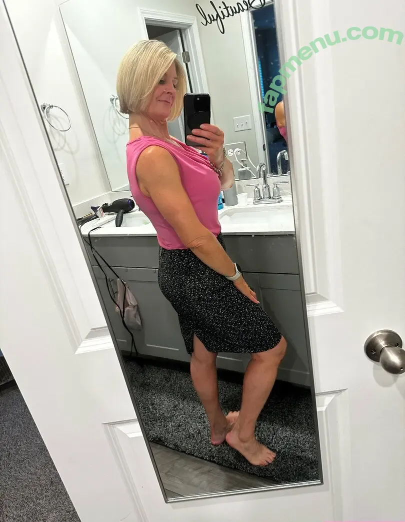 fitcountryclassy nude photo #0134 (candyrichards__)