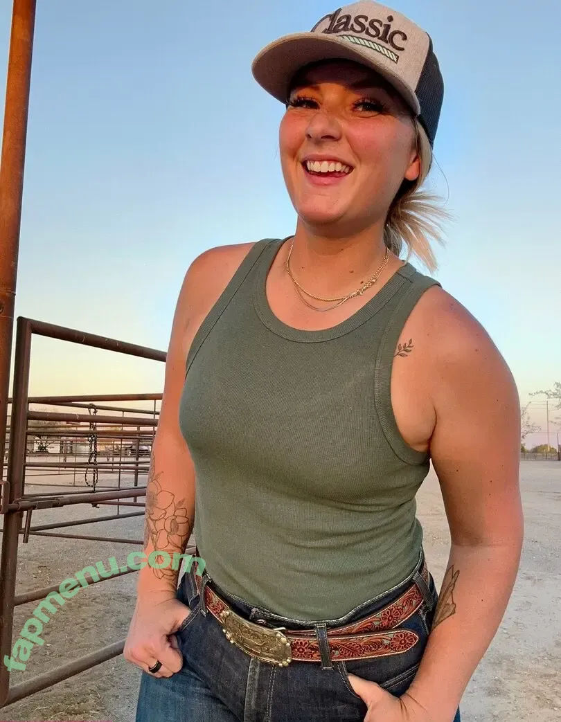 fithorsechickfree nude photo #0011 (fithorsechickfree)