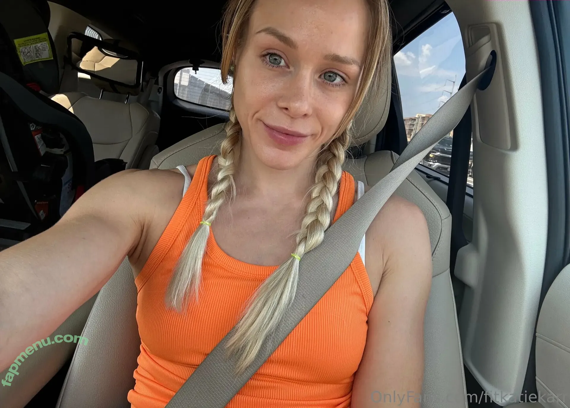 fitkatiekarr nude photo #0036 (realkatiekarr)