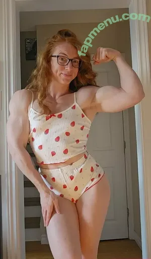 fitlittleredheadfree / fit_little_redhead nude photo #0462