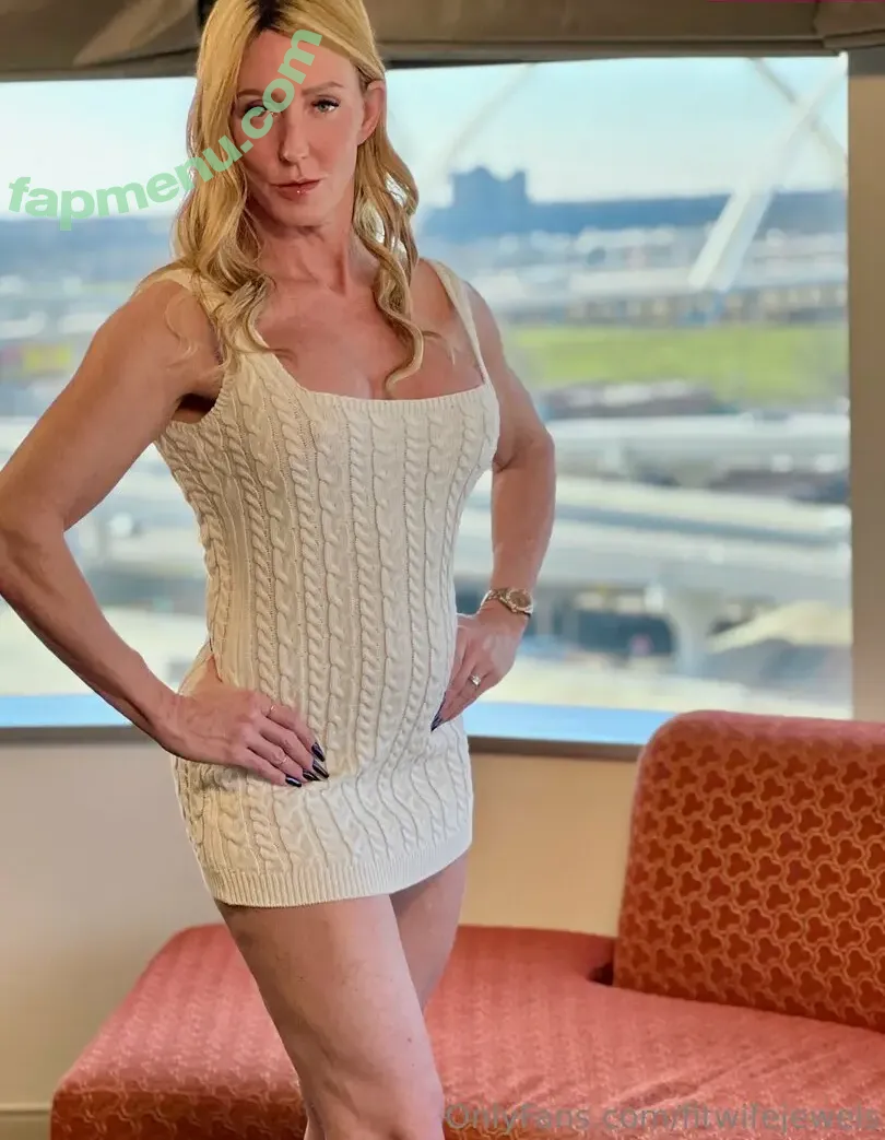 fitwifejewels nude photo #0076 (fitwifejewels)