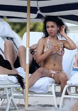 FKA Twigs / FKAtwigs nude photo #0145