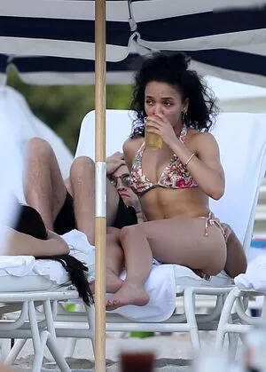 FKA Twigs / FKAtwigs nude photo #0155