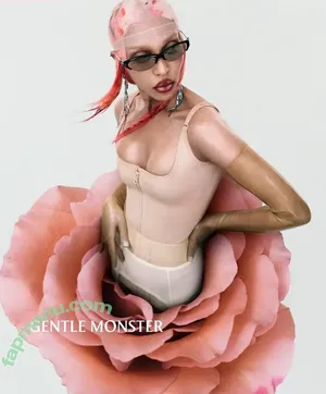 FKA Twigs / FKAtwigs / febbytwigs nude photo #0474