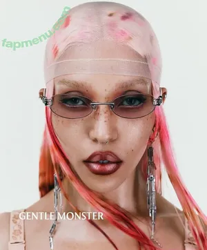 FKA Twigs / FKAtwigs / febbytwigs nude photo #0475