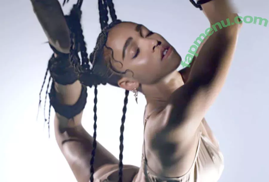 FKA Twigs nude photo #0126 (FKAtwigs)